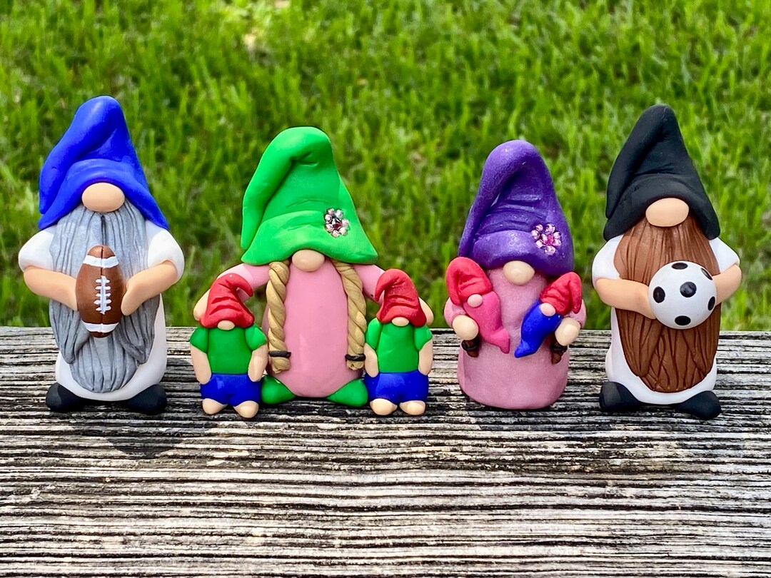 Custom Gnome Family With Pet. Mother’s Day Father’s Day Gift ...