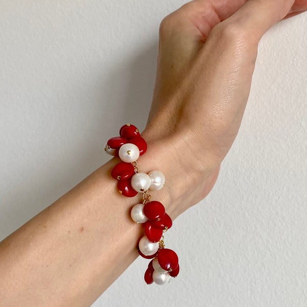 Perlenarmband Armband Koralle natürliche Perlen Süsswasserperlen Naturperlen Zuchtperlen rot weiss Weihnachtsgeschenk Geschenk für Frau