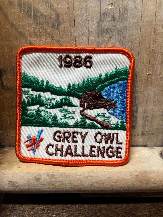 Grey Owl Cabin Patch 1986 - image 1