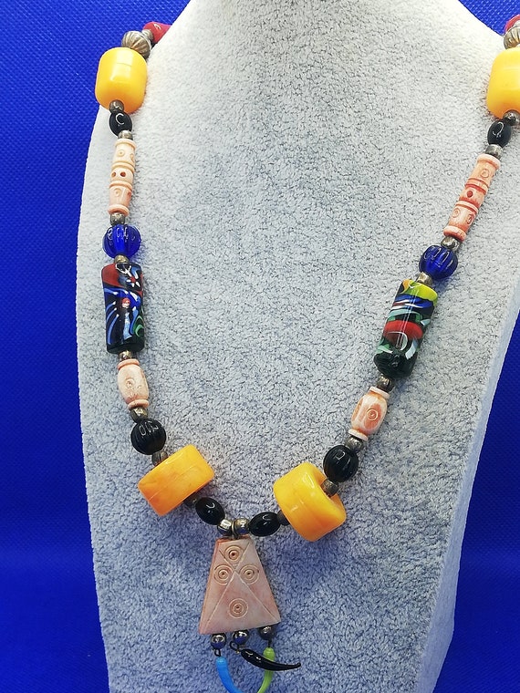 Vintage Tribal Inspired Multi-Colour Beaded Neckl… - image 5
