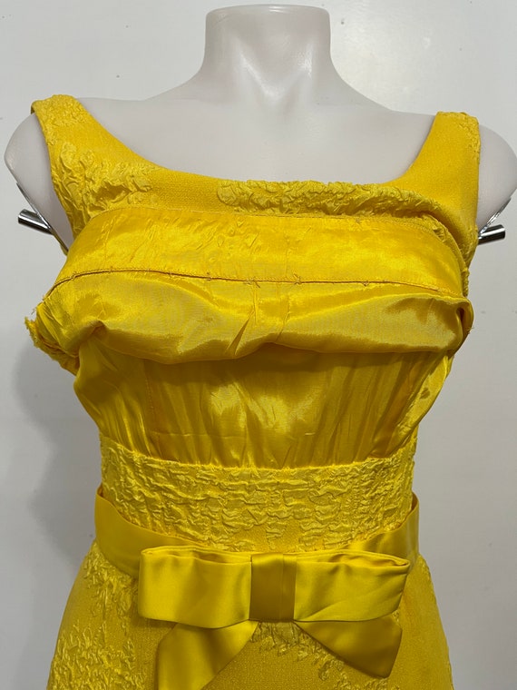 Louis Vuitton Mustard Yellow Wool Crepe Dress – Amarcord Vintage
