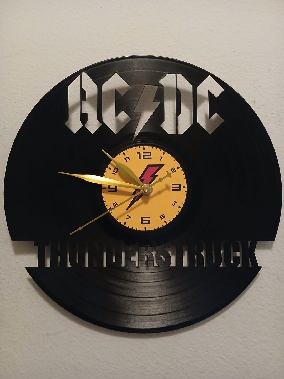 Upcycled AC/DC Vinyl Record Clock - Etsy