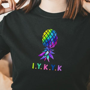 Ondersteboven ananas unisex T-shirt, T-shirt voor swingers, grappig swinger tshirt, WYKYK, Sexy Unisex Jersey Tee, kinky lifestyle kleding