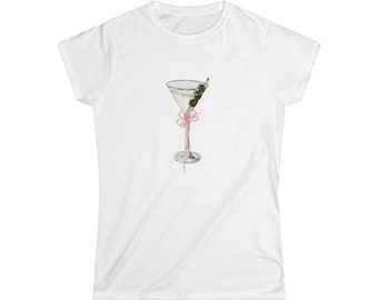 Martini-Shirt mit rosa Band Bild digitaler Grafik-Baby-T-Stück Art | Ästhetische | Retro | Vintage-Stil | Olive Ästhetik | Kokette