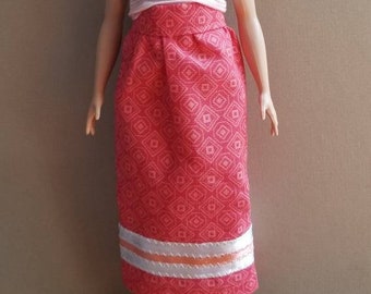 Curvy sized coral ribbon Skirt for 11.5 inch doll (skirt only)