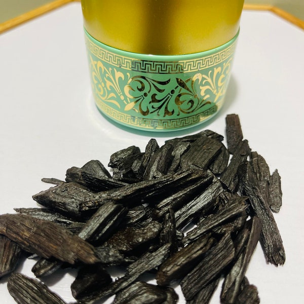 Mamul Amber - Natural Agarwood / Oudh chips / Bakhoor / Bukhoor / Incense