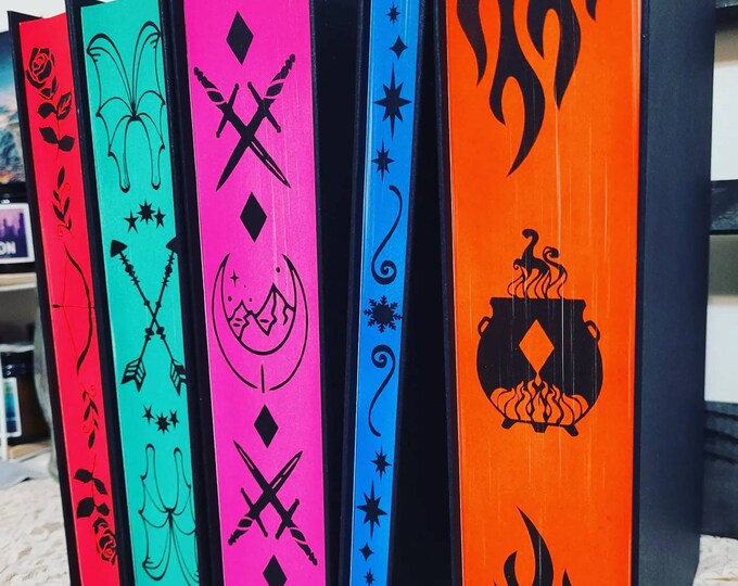 ACOTAR Hard Cover Set With Custom Sprayed Edges by Sarah J Maas - Etsy