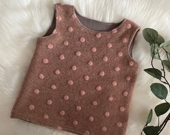 Vest wool dots cough vest walk