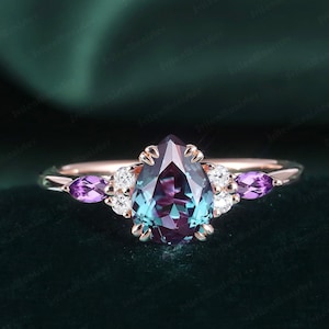 Unique Pear Shaped Alexandrite Engagement Ring  Gemstone Promise ring For Her Cluster Ring Anniversary Art Deco Ring Bridal Ring Women