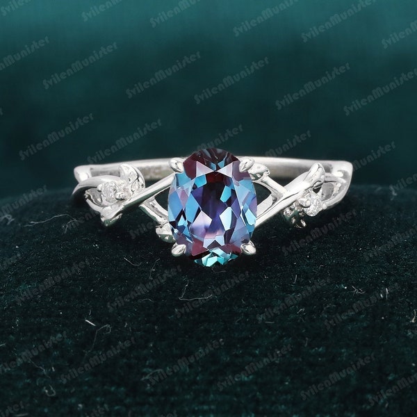 Unique Leaf Design Ring Alexandrite Engagement Ring 925 Silver Ring Promise Ring Art Deco Anniversary Gift Oval Cut Alexandrite Ring Women