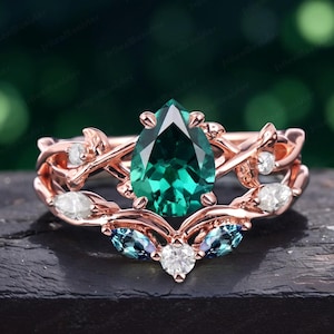 Unique Leaf Design Emerald engagement Ring Sets Bridal Sets Rose Gold Promise Ring Art Deco Pear Gemstone Nature Inspired Anniversary Gift