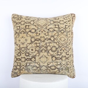Bohemian Kilim Pillow, Kilim Pillow, 18x18 Pillow Cover, Turkish Kilim Pillow, Handmade Kilim, Boho Pillow, Sofa Throw Pillow, Tribal Pillow