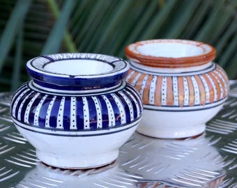 Posacenere in ceramica marocchina dipinta a mano / Decorazione boho colorata