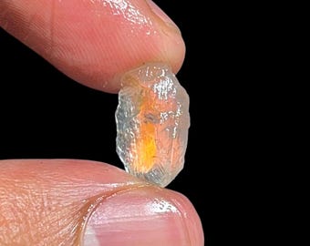 Raw Andesine Moonstone | 3.75 Ct Madagascar Gemstone