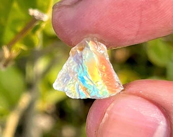 Rainbow Moonstone Chunk, 5.40 Carat Gemstone, Madagascar Origin