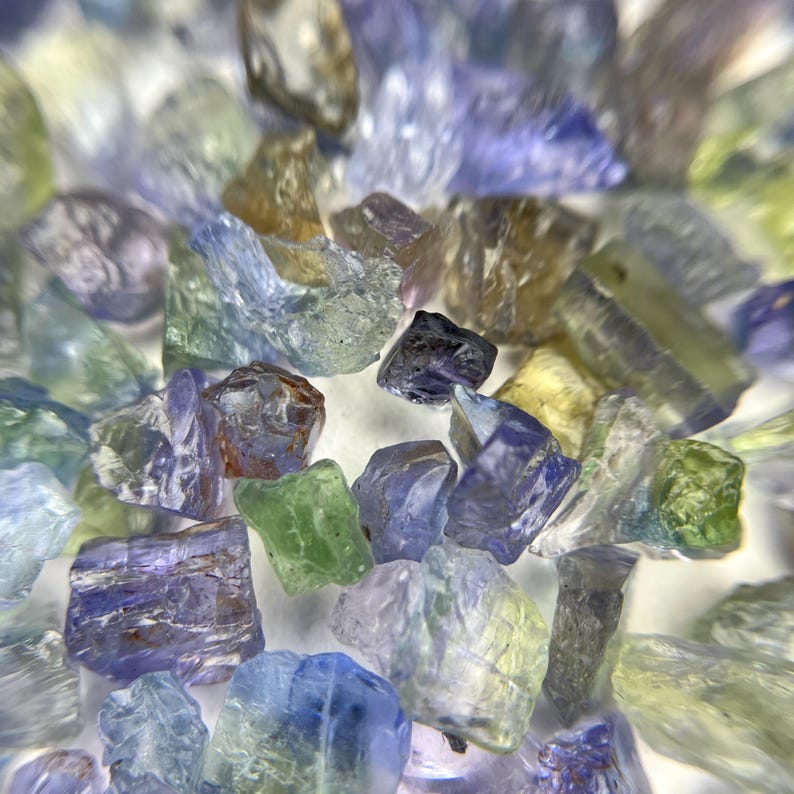 Natural Tanzanite Rough Unheated Multi Color Small Chunks Facet Grade Untreated Zoisite, Tanzanite Lot, Jewelry Grade image 4