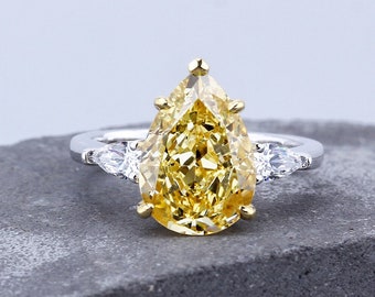 5.0CT Pear Cut Yellow CZ Diamond 925 Sterling Silver Ring For Women Engagement Ring Luxury Three Stone Ring Gifts For Her Cubic Zirconia