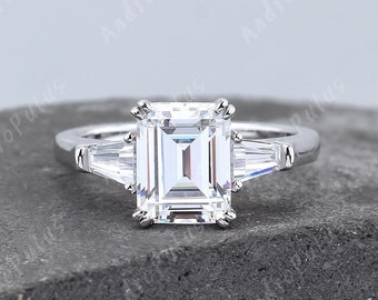 3.0CT Emerald Cut Cubic Zirconia 925 Sterling Silver Ring For Women Engagement Ring Luxury Three Stone Ring Gifts For Her CZ Diamond