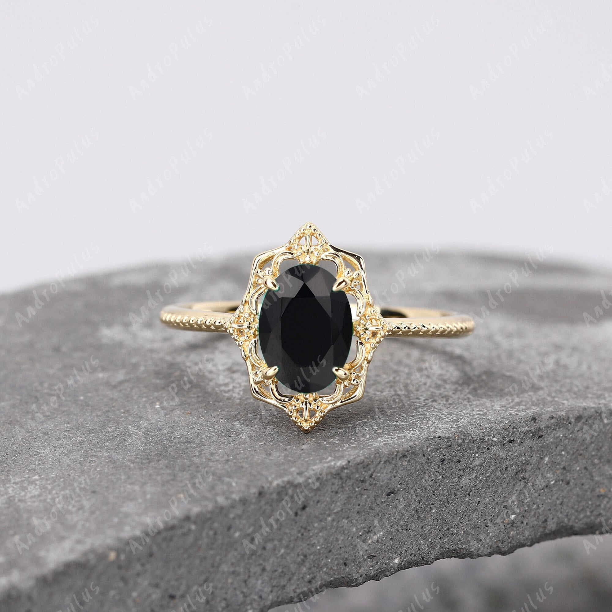18K Solid Gold Oval Cut Natural Black Onyx Ring Handmade Engagement Ring For Women Unique Black Gemstone Ring Royal Vintage Style Ring