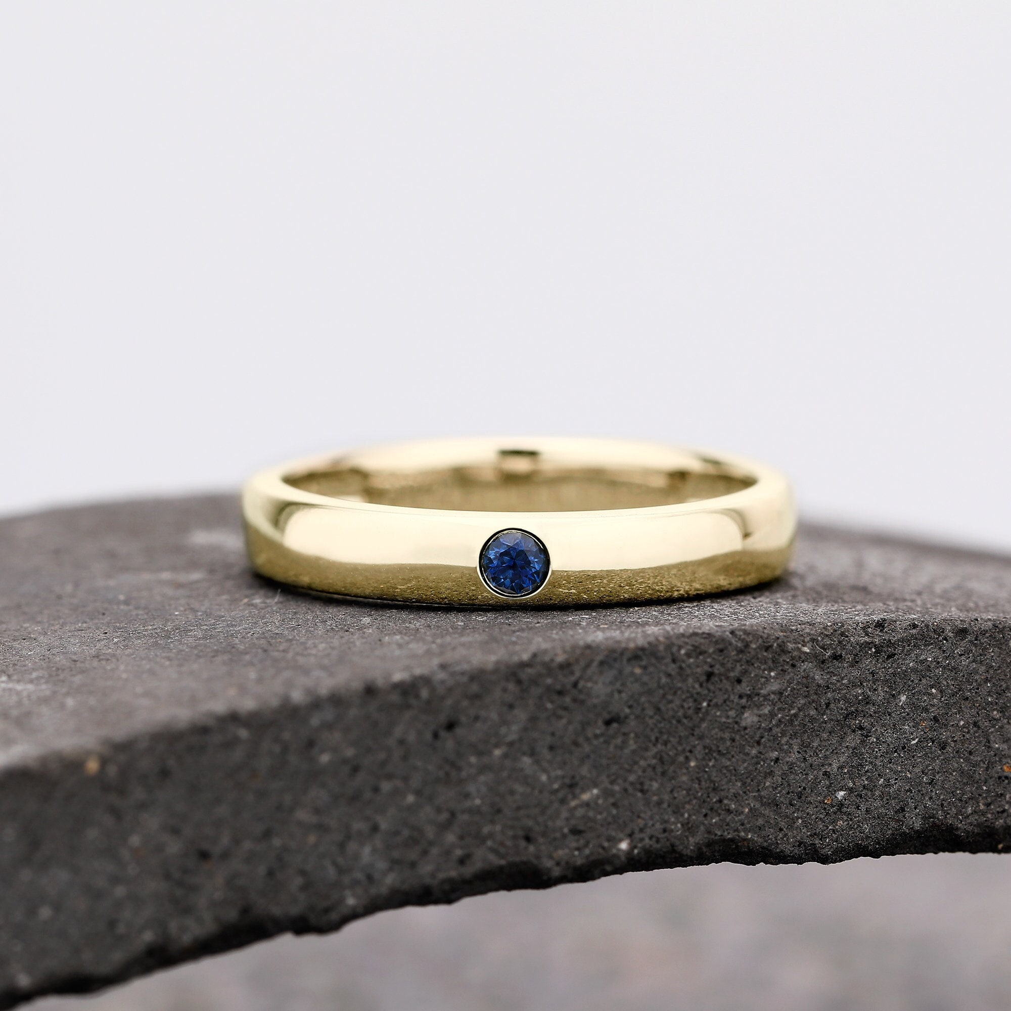 Natural Solitaire Band Blue Gemstone 18K Yellow Gold Band For Women Wedding Band Minimalist Handmade Birthstone Band Dainty Band