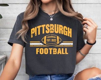 Pittsburgh Football Est 1933 Vintage 90s Comfort Color Tshirt, Pittsburgh Football Team Shirt, Football Gameday Shirt, Sports Tee, For Her