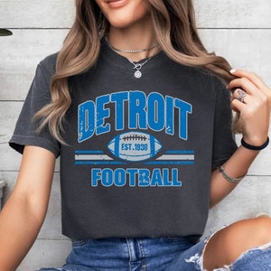 Detroit Football Est 1930 Vintage 90s Comfort Color Tshirt, Detroit Football Team Shirt, American Football Gameday Shirt, Sport Tee, For Her
