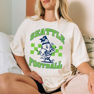Seattle voetbal schattige bal mascotte vintage comfort kleur tshirt, Go Seattle voetbalteam shirt, voetbal gameday shirt, sport-T-shirt, voor haar