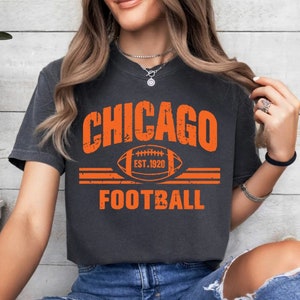 Chicago Football Est 1920 Vintage 90s Comfort Color Tshirt, Chicago Football Team Shirt, American Football Gameday Shirt, Sports Retro Tee