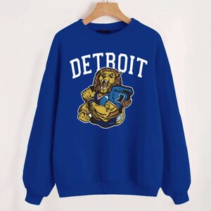 Vintage Seattle Football Retro Mascot Navy Sweatshirt Seattle Football Team Old School Shirt Retro American Football Sweatshirt Etsy