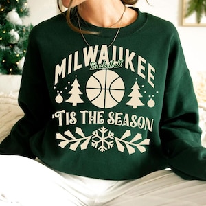 Milwaukee Basketball Tis The Season Sweatshirt, Milwaukee Basketball Unisex Vintage Hoodie, Basketball Retro Tee, Christmas Gifts, For Fans
