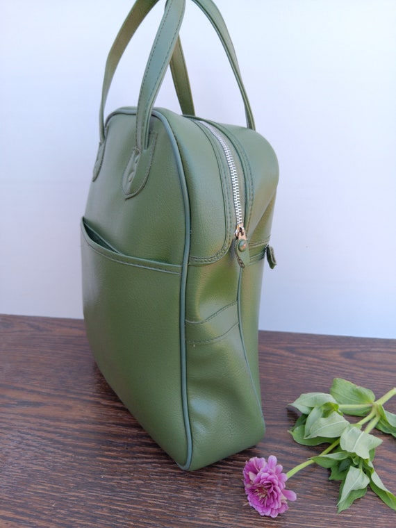 Vintage Olive Green Travel Bag Gem