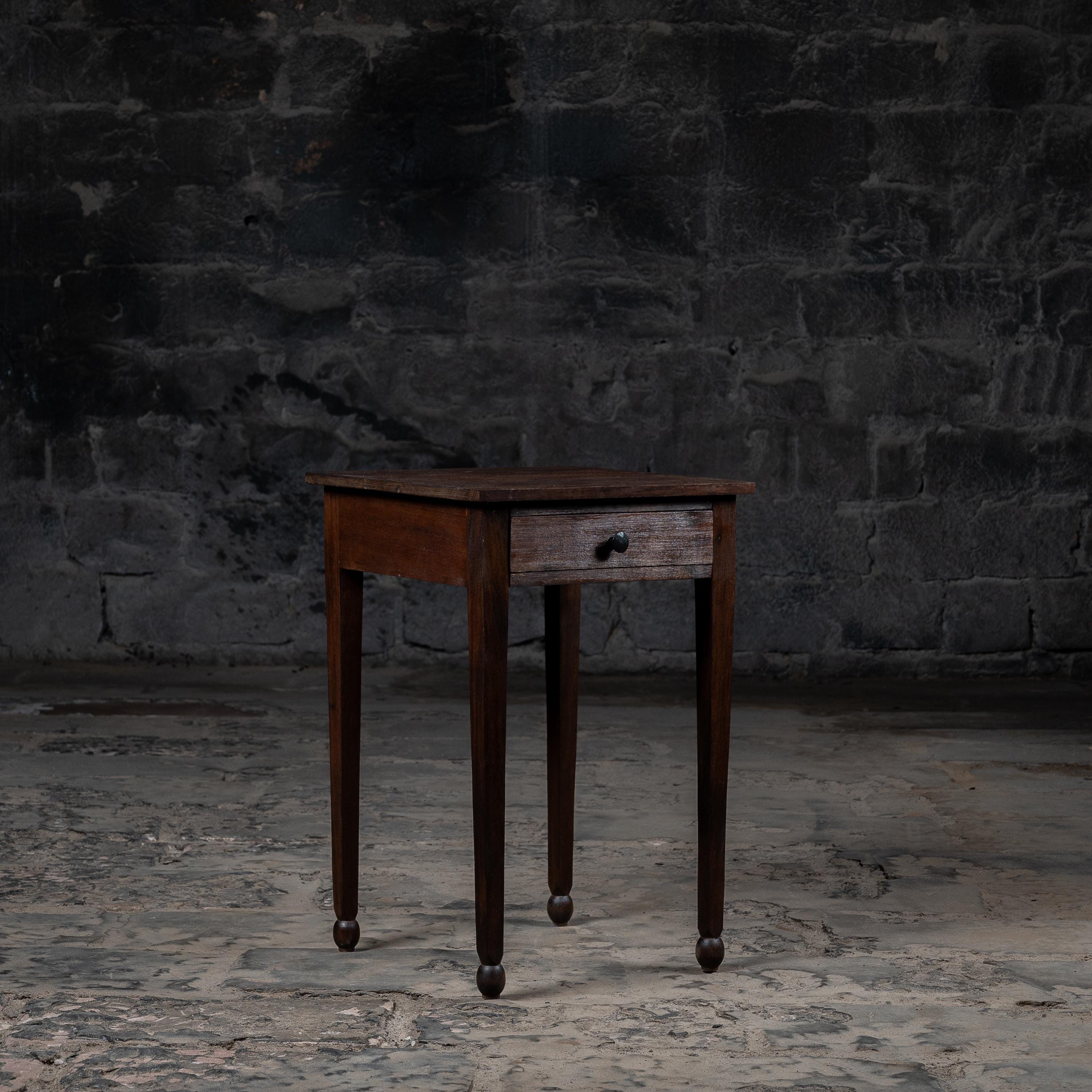 Antique single drawer side tables - Etsy 日本