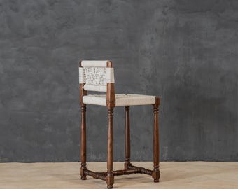 Holz Thekenstuhl 2-er Set | Gewebte Stühle für Küche | Altholz Hocker | Thekenhocker | Handwerkliche Hocker