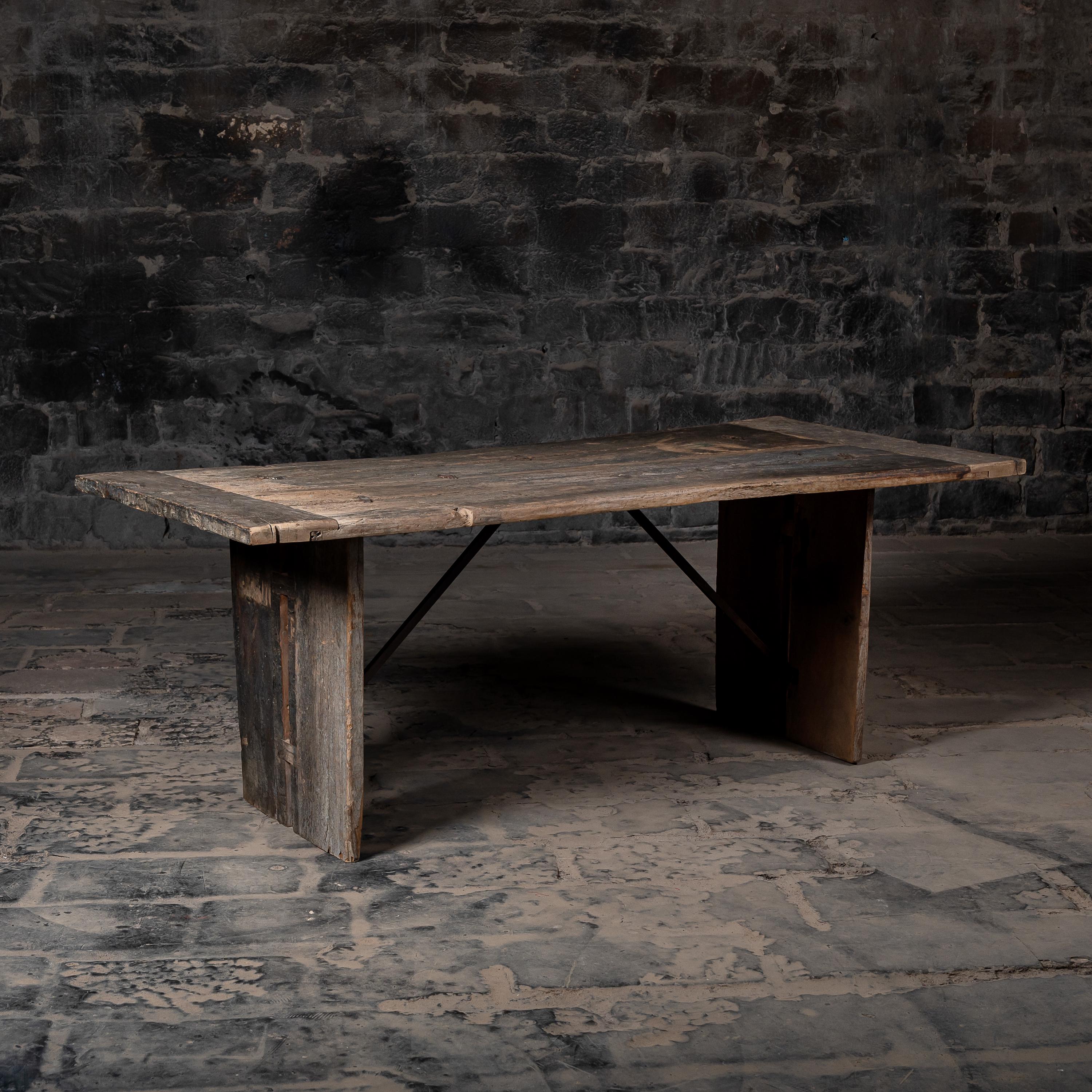 Reclaimed Wood Dining Table: Rustic Farmhouse Kitchen Table - Etsy