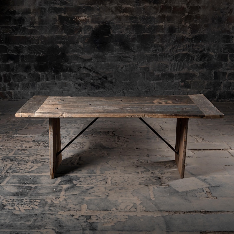 Reclaimed Wood Dining Table: Rustic Farmhouse Kitchen Table - Etsy