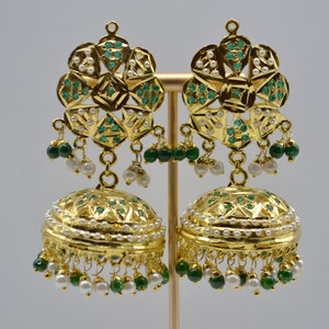 Naaz Jadau Jhumki Earring/Jadau Jewelry/Hyderabadi Jewelry/Pearl Earrings/Traditional Earrings/Jhumka Earrings/Emerald Green Jhumki Earrings