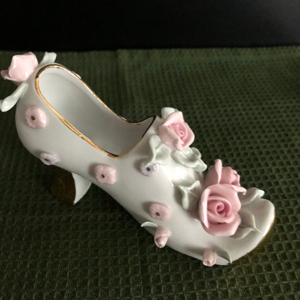 Napco - Ceramic Shoe - Pink Roses/Green Leaves - Gold Trim - Gold Heel