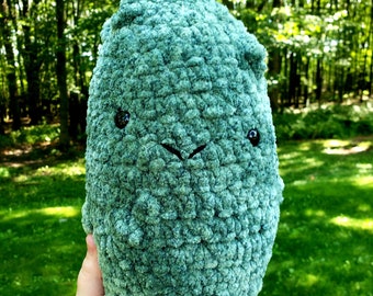 Giant Crochet Pickle, Crochet Plushie, Amagurumi Plushie, Crochet Pickle