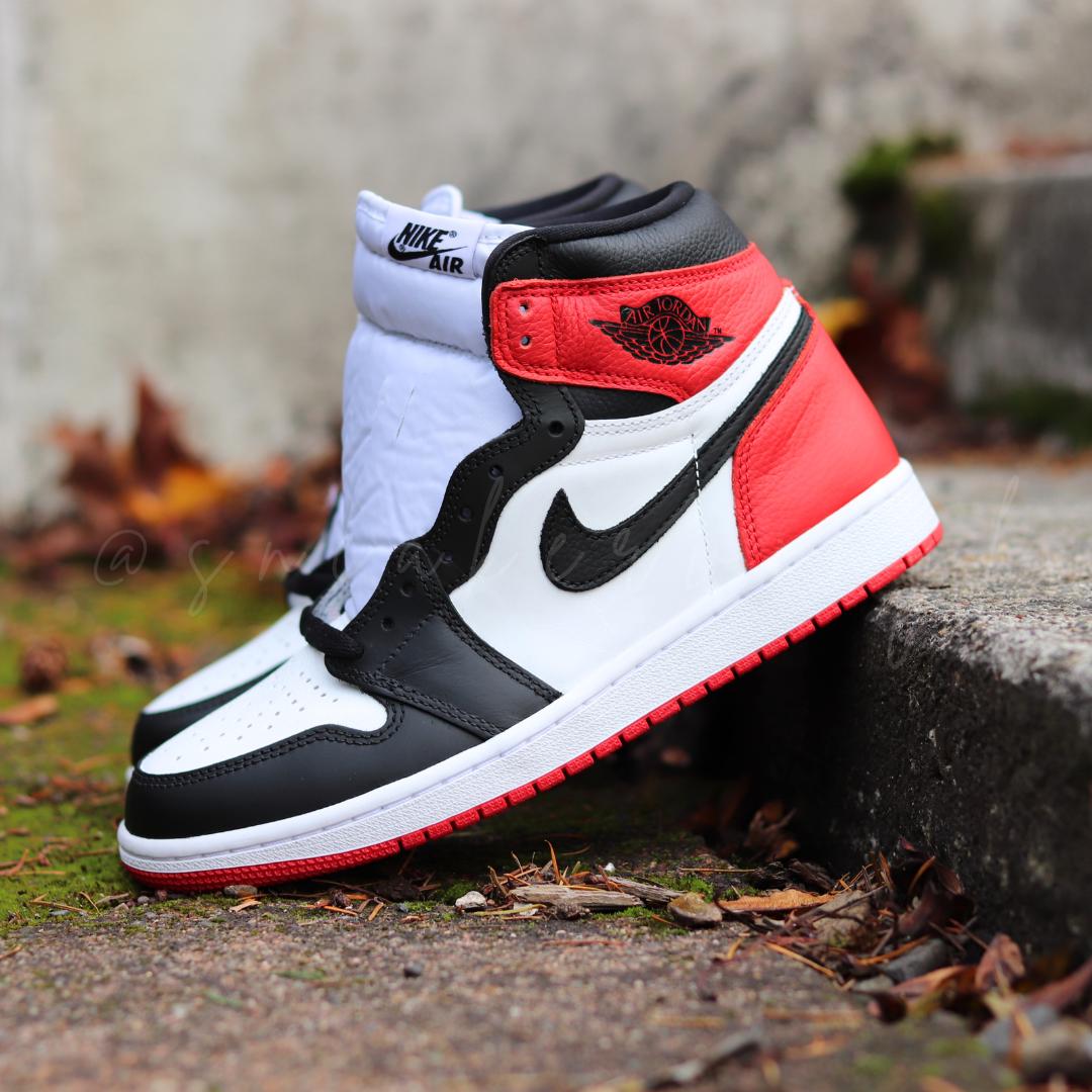 Nike Air Jordan 1 High OG 1985 Black Toe Custom NWT - Etsy