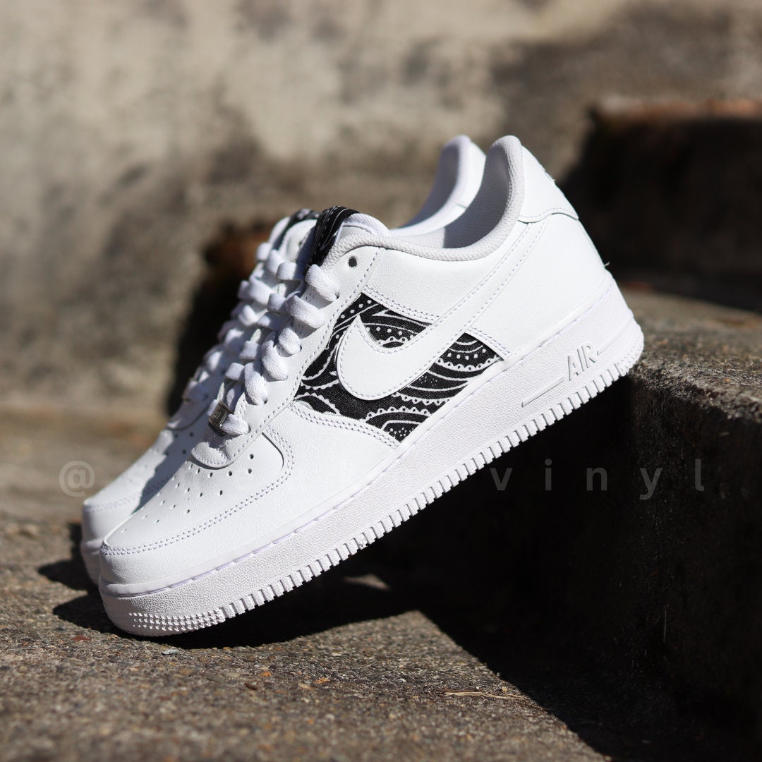 Custom Nike Air Force 1 Low Black Bandana Custom NWT - Etsy display picture 1