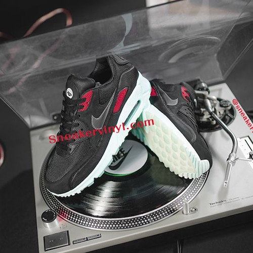 nike vinyl air max 90