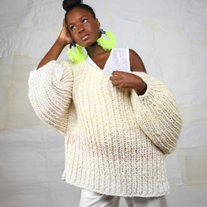 XXL wool and acrylic sweater, unique oversized sweater, My Big Dream sweater, oversized ethical sweater, Etok Porject sweater, eco-designed cream sweater image 7