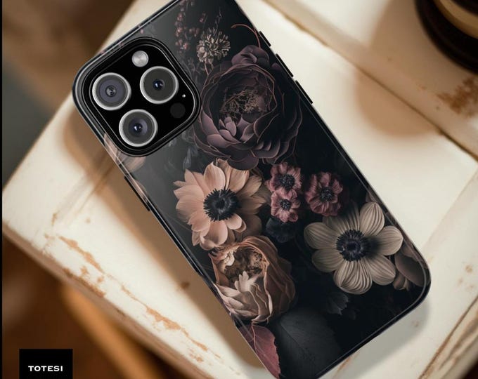 Dark Academia Moody Floral Gothic Phone Case: Victorian Ornamental Design