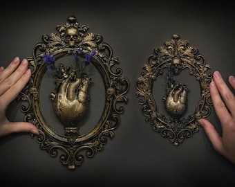 Framed heart, Wall decor, Antique frame, Goth decoration, Goth wall decor, Black and gold wall art, Gothic wall art, Framed art