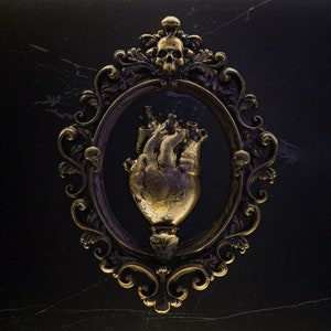 Framed heart, Wall decor, Antique frame, Goth decoration, Goth wall decor, Black and gold wall art, Gothic wall art, Framed art