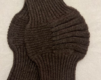Knee-warmer,  100% undyed yak wool, brown. Stretchy. Women’s S/M size