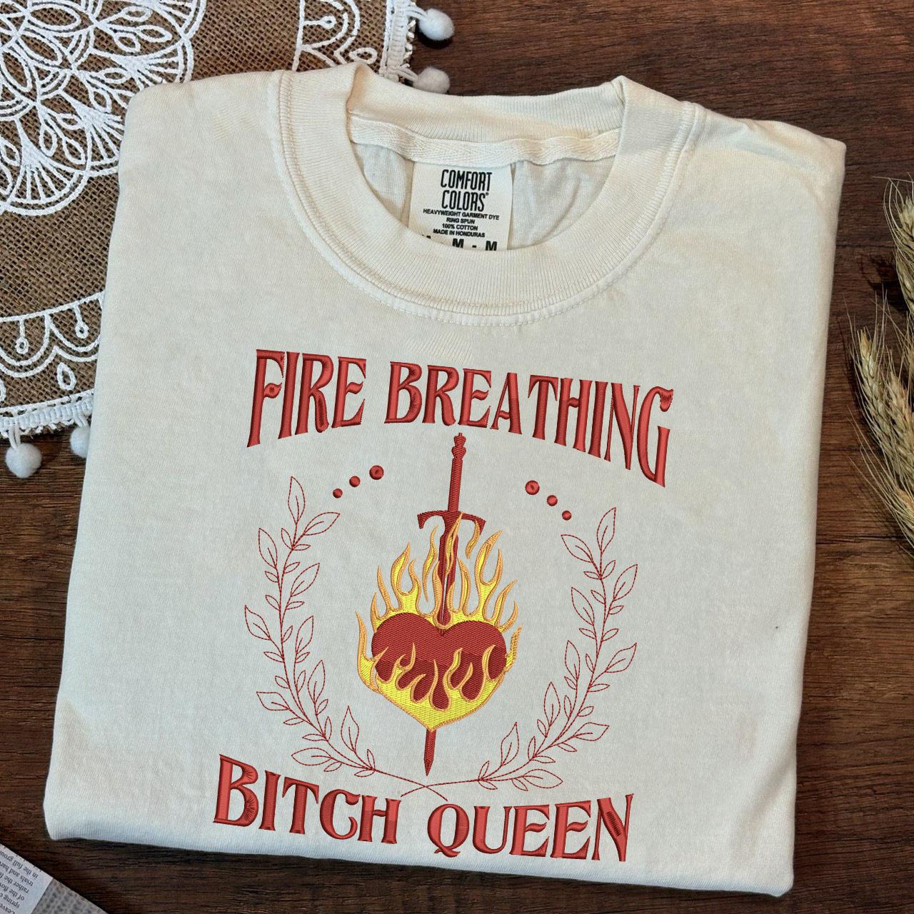 Camiseta bordada "Reina Perra Escupe Fuego" con colores cómodos, feminista, con gráfico de colores cómodos, atrevida para mujer, con frase de fantasía ESH4430