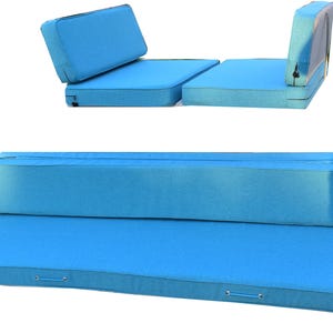 Puede incluir: Cojines de sof&aacute; para exteriores de color turquesa brillante. El juego incluye un respaldo, dos cojines de asiento y un coj&iacute;n de respaldo largo. Los cojines est&aacute;n hechos de una tela duradera y est&aacute;n dise&ntilde;ados para uso en exteriores. Los cojines son de color azul vibrante.