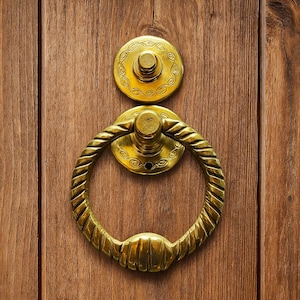Moroccan Door Knocker – Handcrafted Brass Door Knocker | Vintage Moroccan Décor, Ornate Engraved Door Accessory