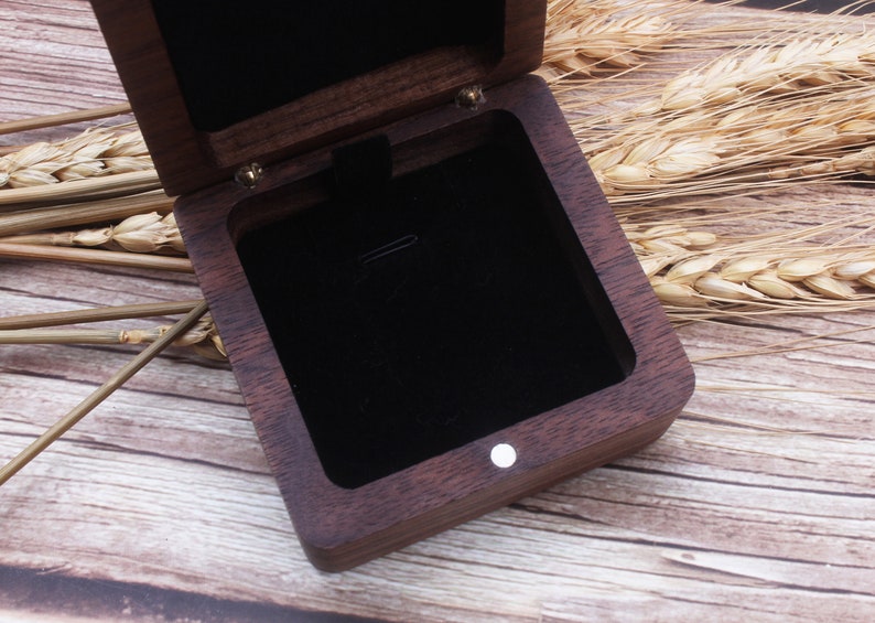 Personalized Jewelry Necklace Box-Jewelry Box For Women-Custom Necklace Box Travel-Handmade Wooden Jewelry Box-Anniversary Jewelry Gift Box Bild 5